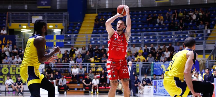 Serie A2, Rimini batte Torino nel posticipo del lunedì (76-84)