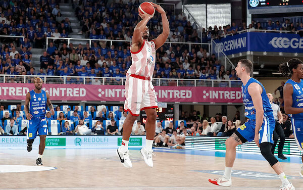 BM GAMEDAY LBA / GARA 3 SEMIFINALI PLAYOFF – L’MVP DEL GIORNO: IN UNA GARA CON TANTI PROTAGONISTI MILANO TROVA LA SUA GUIDA IN KYLE HINES – DI VALERIO LAURENTI