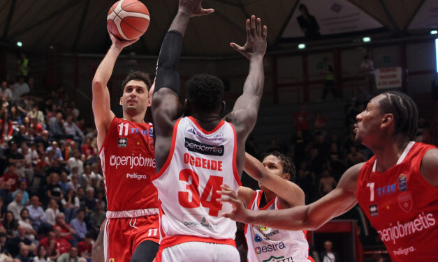 BM ON LBA / MORETTI 30 E LODE GUIDA UNA BELLISSIMA VARESE, CADE PISTOIA 78-96 AL PALACARRARA – DI ANTONIO CATALANO