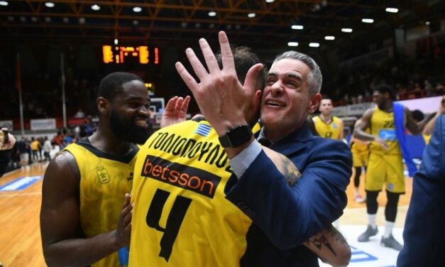 BM SULLE STRADE D’EUROPA / GRECIA, PLAYOFF: L’ARIS AL CARDIOPALMA IN SEMIFINALE! VIDEO E RACCONTO DELLA TRIPLA ‘PAZZA’ DI TOLIOPOULOS – DI MATTEO CAZZULANI
