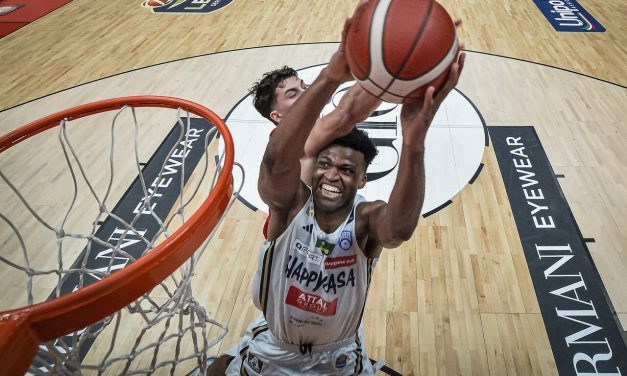 TRENTO, UFFICIALE LA FIRMA DI JORDAN BAYEHE