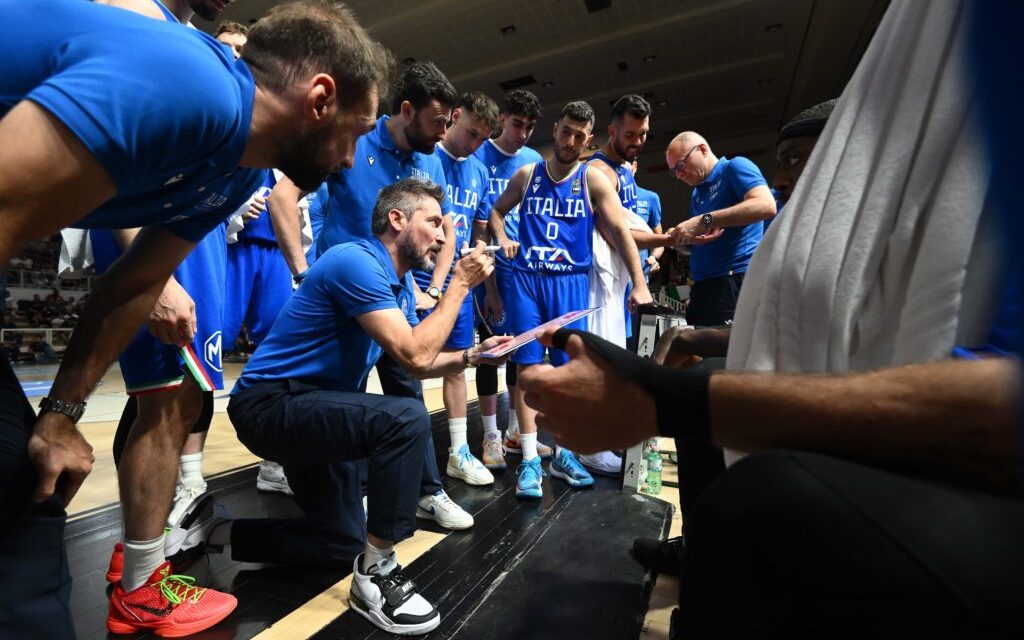 Italbasket, scelti i 12 per il preolimpico, Casarin lascia il raduno. Poz: “Scelta non facile”
