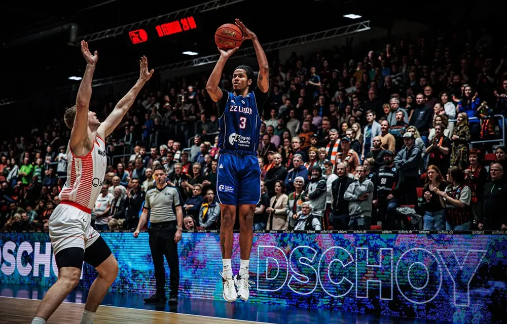 CREMONA, UFFICIALE LA FIRMA DI TAJION JONES