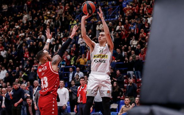 Fenerbahce, Yam Madar lascia la Turchia dopo appena un anno