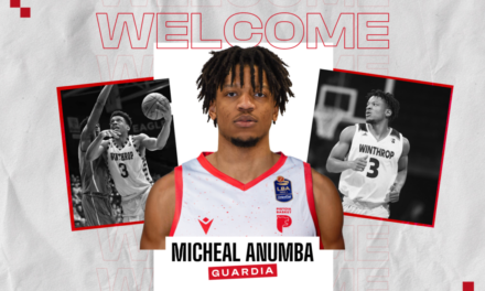 Estra Pistoia Basket 2000 firma Micheal Anumba