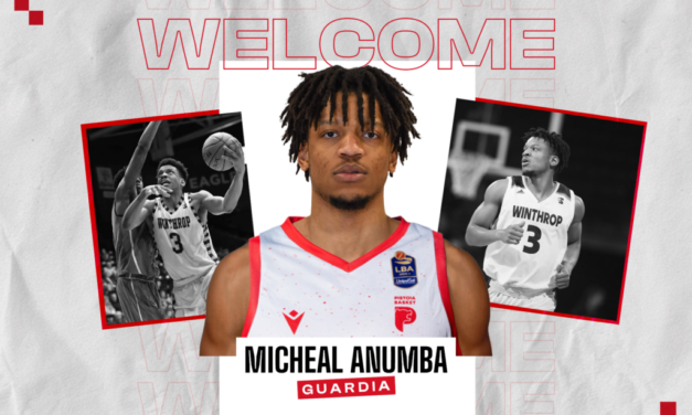 Estra Pistoia Basket 2000 firma Micheal Anumba