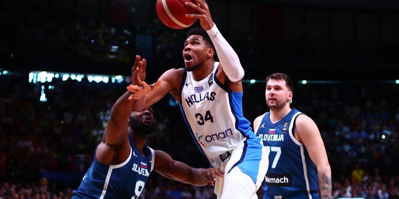 SPECIALE BM / ROAD TO PARIS 2024. LA GRECIA TRAVOLGE LA SLOVENIA. FINALE CON LA CROAZIA, CHE VINCE SULLA DOMINICANA AL CARDIOPALMA, NEL PREOLIMPICO DEL PIREO – DI MATTEO CAZZULANI