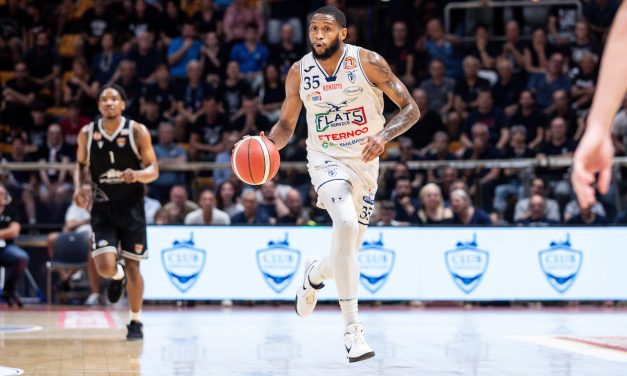 Valtur Brindisi ufficiale il colpo Mark Ogden
