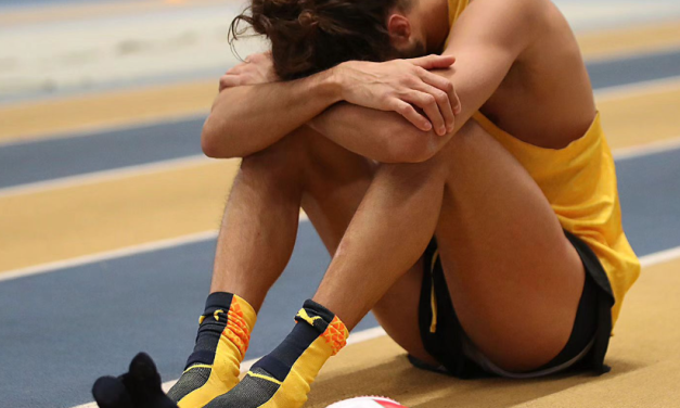 Italia, l’annuncio di Tamberi: “Questa notte mi sono svegliato alle 5 per un’altra colica renale. Scenderò in pedana ma non so come farò a saltare”