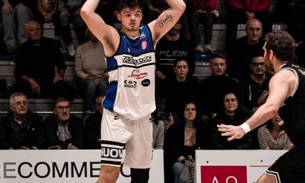 GRANT BASILE È IL SECONDO STRANIERO DELL’ACQUA S.BERNARDO CANTÙ