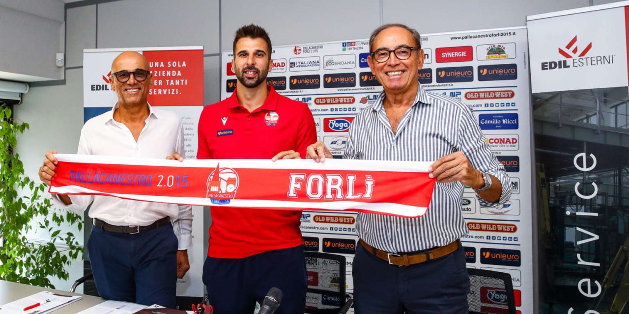Forlì, presentato Riccardo Tavernelli: “Cerco un po’ di essere l’allenatore in campo”