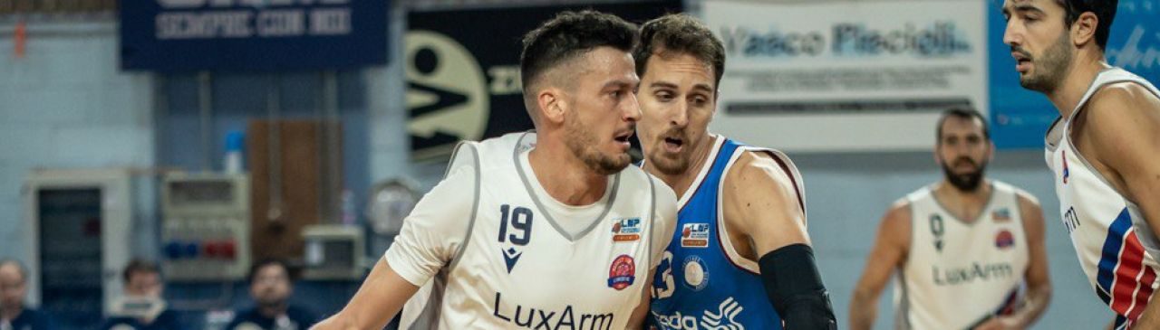 BM ON Serie B/ Nel girone A Capo D’Orlando annichilisce Omegna, nel B la Pielle Livorno sconfigge Sant’Antimo