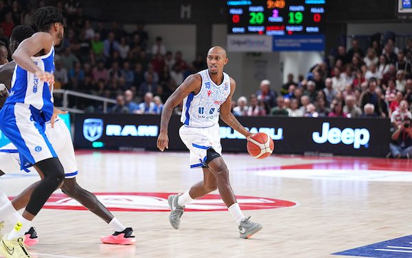BM ON LBA/ La Reggiana blinda Jamar Smith fino al 2026- di Riccardo Rocchi