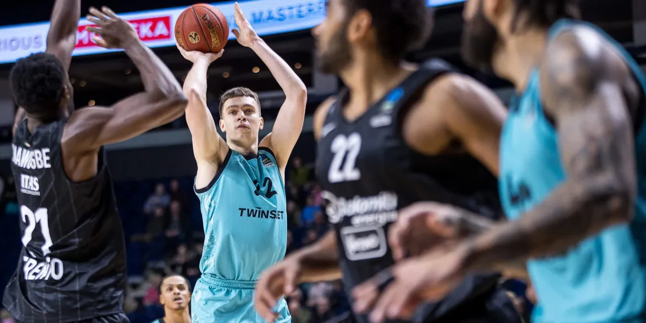 BM ON EUROCUP/ Trento lotta ma cede nel finale, i BC Wolves vincono 88-83