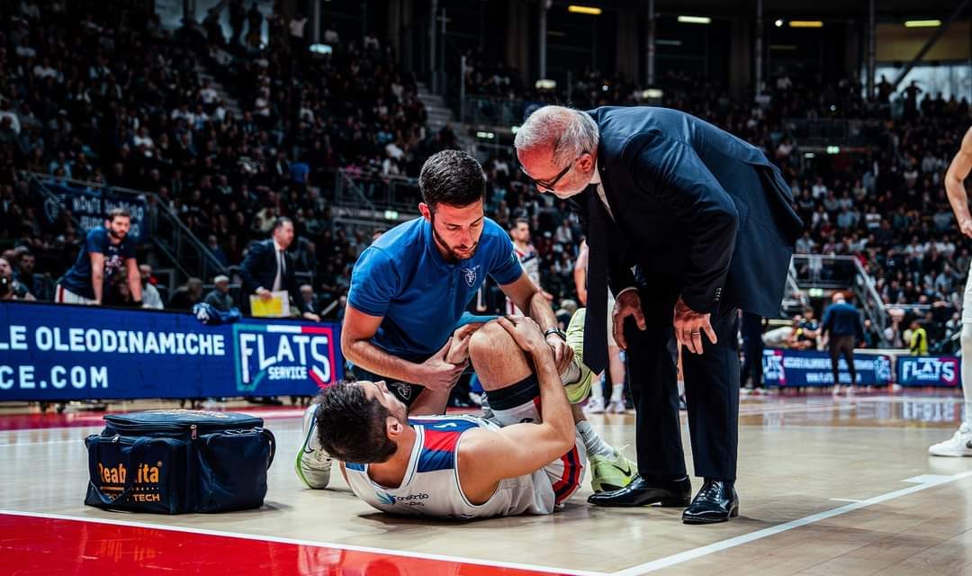Fortitudo Bologna: Lesione del crociato per Sabatini, ai box per 5-6 mesi