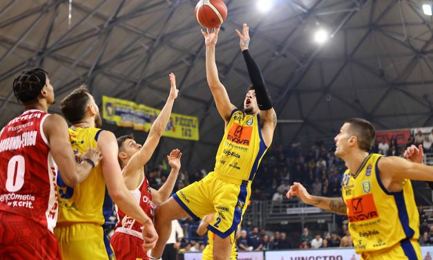 BM ON LBA/ LE PAGELLE: GRAY RITORNA IN CAMPO E DIMOSTRA QUANTO FOSSE MANCATO, A LUI SI UNISCE SOROKAS E VARESE SI RITROVA CON IL SOLO HANDS A SOSTENERE L’ATTACCO – DI ALESSIO APICELLA