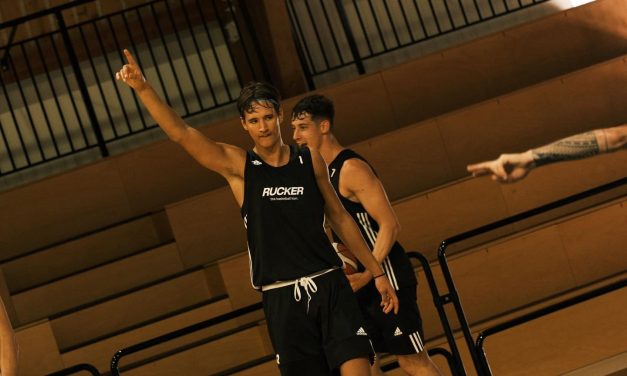 FOCUS BM/ SERIE B EMOTICON GIRONE A: LEGNANO E TREVIGLIO VOLANO, SARONNO VINCE ED AGGUANTA VIRTUS RAGUSA E CREMA A QUOTA 4 – DI CHIARA MORBIO