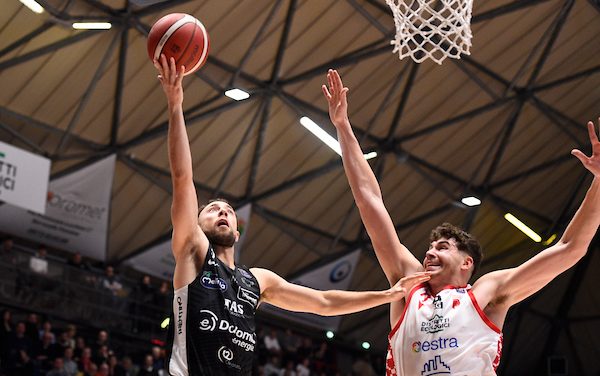 BM ON LBA/ Trento si conferma imbattuta, Pistoia lotta ma cede 92-88
