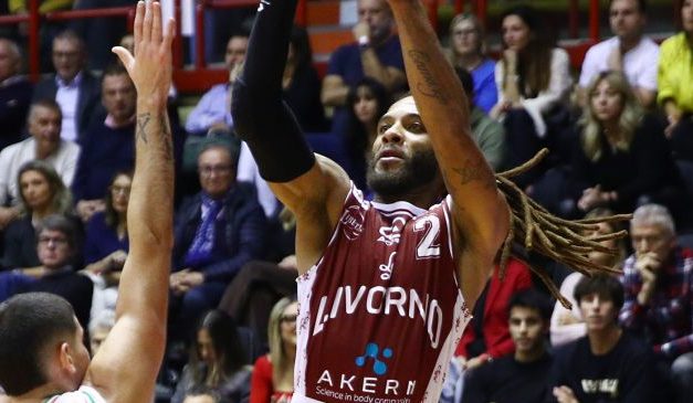 BM ON A2/ Gli Anticipi: la Libertas Livorno sorprende Forlì, l’Assigeco Piacenza sconfigge la Juvi Cremona
