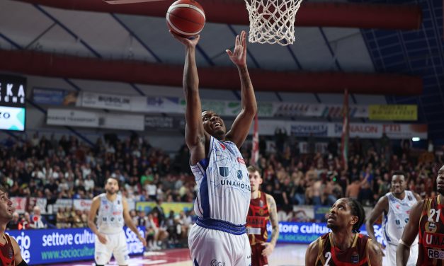 BM DA LBA/LE PAGELLE DI REYER-UNAHOTELS: WINSTON METTE LE ULTIME PER LA VITTORIA, MA PRIMA BARFORD E CHEATAM. PER LA REYER NON BASTANO MCGRUDER E PARKS. – di Ilaria Tubia