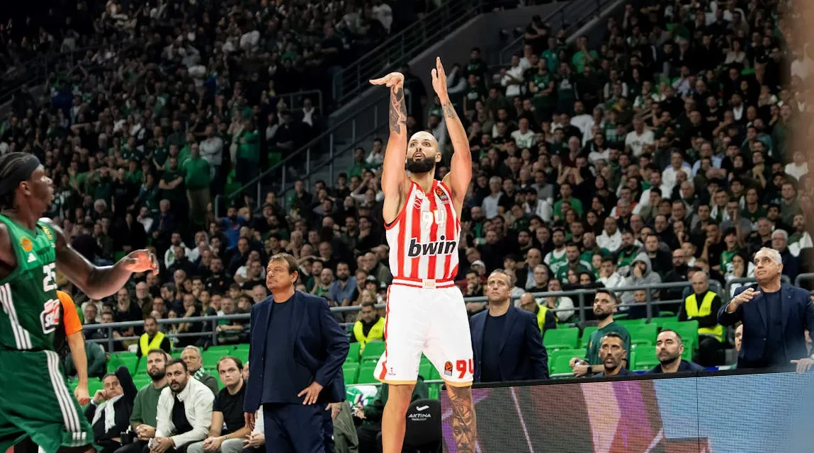 BM DA EUROLEAGUE/ L’OLYMPIAKOS FA SUO IL DERBY D’ATENE, PROVE DI FORZA DI MONACO E BARCELLONA. IL FENER SOFFRE MA LA SPUNTA NEL FINALE