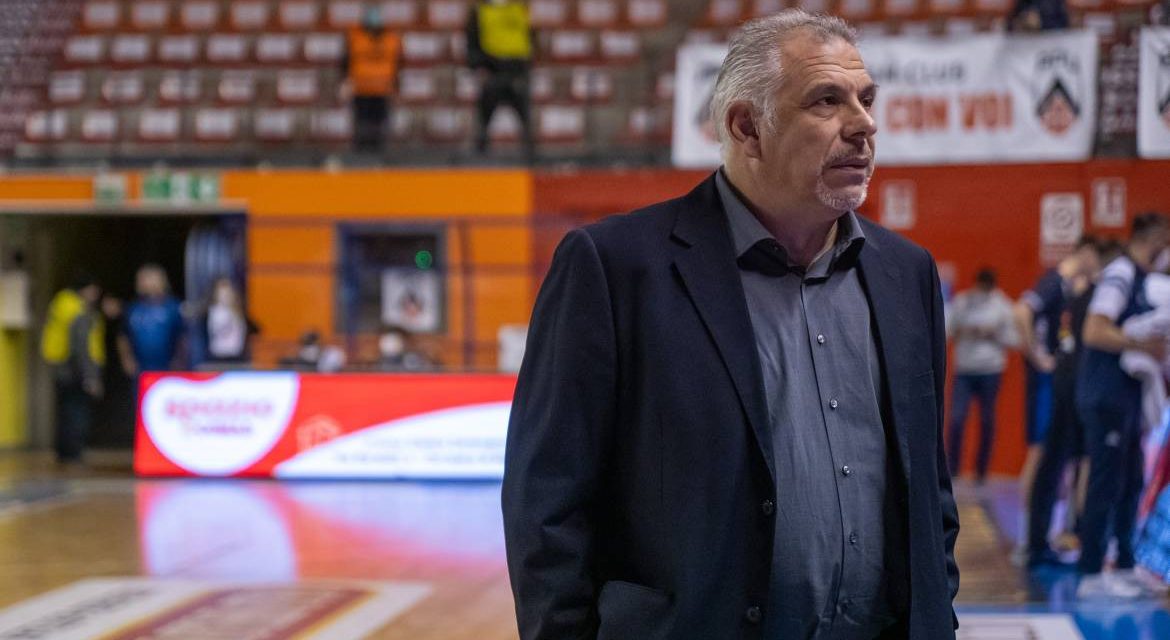 BM ANTEPRIMA A2/ ALBERTO MARTELOSSI: “ERA ORA CHE CAMBIASSERO LE FORMULE, C’E’ BISOGNO DI GIOCARE E FARE SPETTACOLO. L’ARRIVO DI CAJA INCIDERA’ IN FORTITUDO. PER BASILE E’ L’ANNO DELLA MATURAZIONE MA IN NAZIONALE MANCANO GLI SPECIALISTI” – DI ALESSIO APICELLA