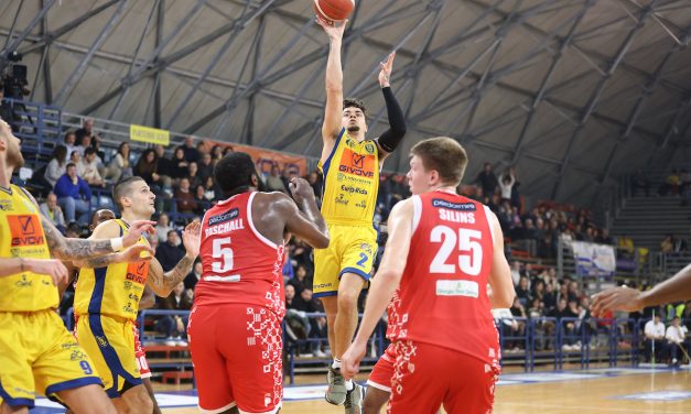 BM ON LBA/ SCAFATI LA SPUNTA AL TERMINE DI UNA PARTITA SENZA SENSO, DUE OVERTIME PER MANDARE KO PISTOIA 107-102 – DI ALESSIO APICELLA