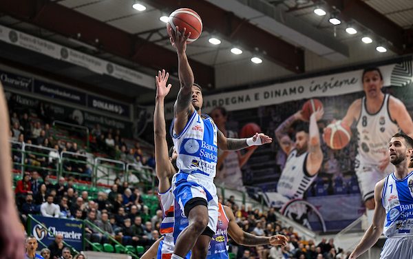 BM ON LBA/ Sassari esce alla distanza, Treviso va ko 96-94 – di Valerio Laurenti