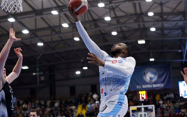 BUON ANNO NAPOLI! PULLEN E GREEN GUIDANO GLI AZZURRI CONTRO TORTONA (92-83) – DI ELIO DE FALCO