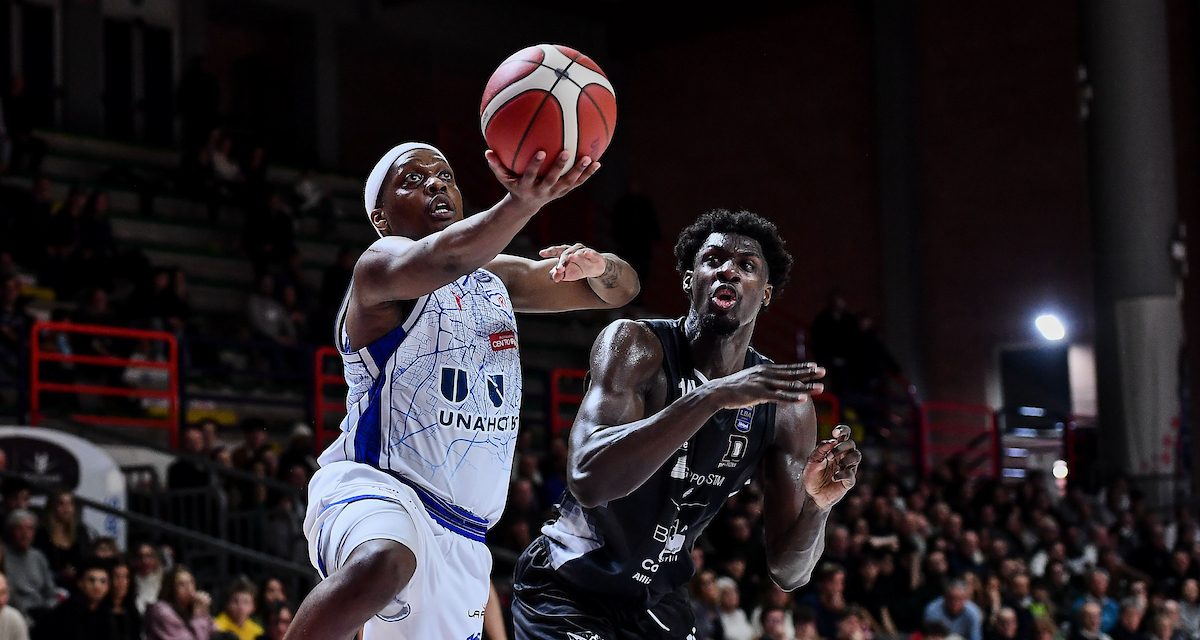 FOCUS BM/ IL MOMENTO DEL WEEKEND LBA: L’APPOGGIO DI WINSTON, LA TRIPLA PRIMA DENTRO E POI FUORI DI VITAL, REGALANO UN FINALE SPETTACOLARE A TORTONA- DI ALESSIO APICELLA