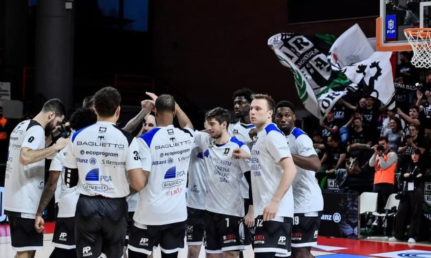 BM ON LBA/IL PUNTO TORTONA: SCONTRO TRA GIGANTI PER RITROVARE SERENITà – DI MARGHERITA RUSSO