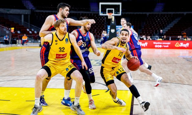 BM DA EUROCUP / IL BAHÇEŞEHIR CAPOLISTA FATICA A SOPOT: SOLO JALEEN SMITH PERMETTE A COACH RADONJIĆ DI SUPERARE LA RESISTENZA DI TABAK E GROSELLE – DI MATTEO CAZZULANI