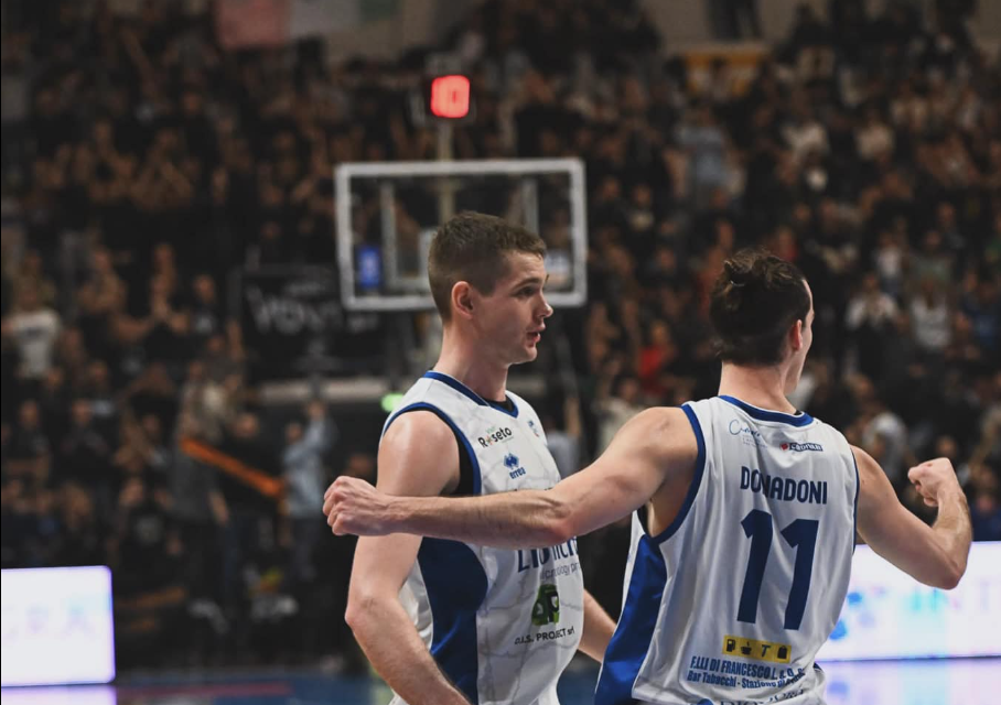 Focus BM/ Serie B Emoticon: Roseto rimane imbattuta, restano in scia Gema ed Herons Montecatini. Continua l’inseguimento di Ruvo di Puglia e Pielle Livorno – di Valerio Laurenti