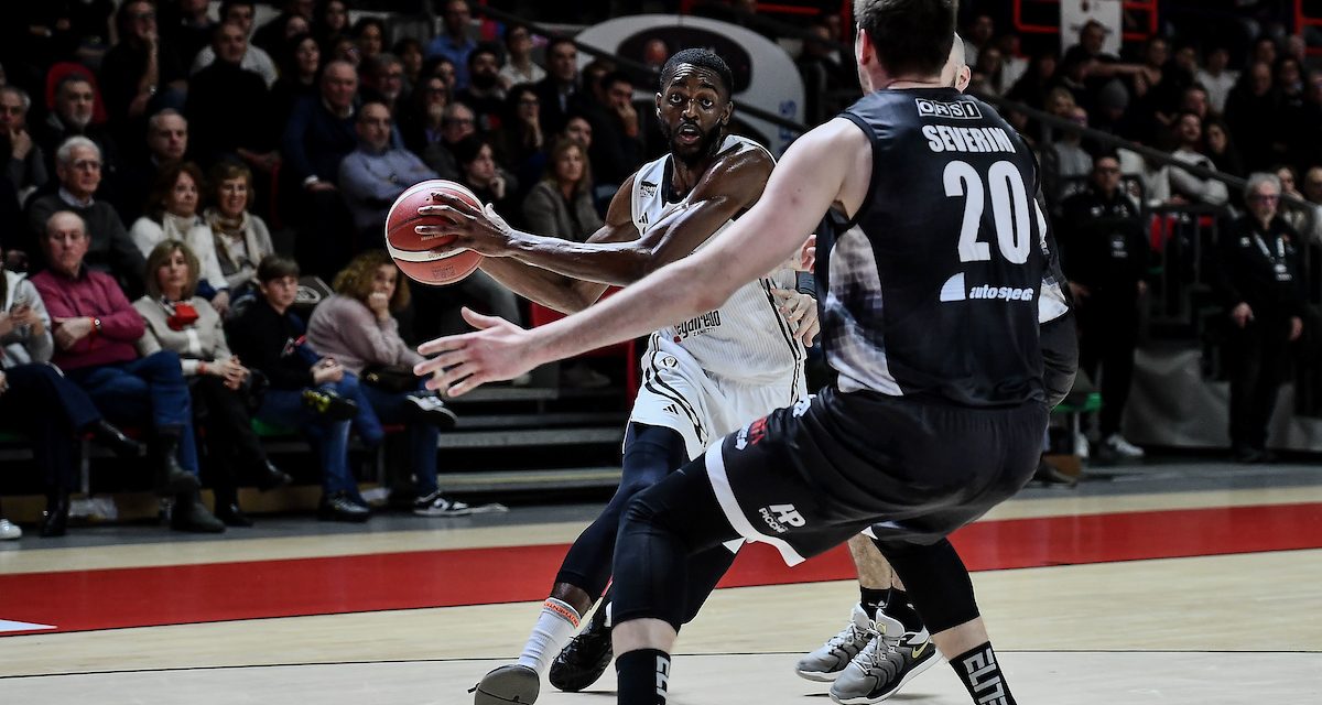 BM ON LBA/ MVP TIME: JUSTIN HOLIDAY, LA PRIMA IN SERIE A È SUBITO DA PROTAGONISTA – di EUGENIO PETRILLO