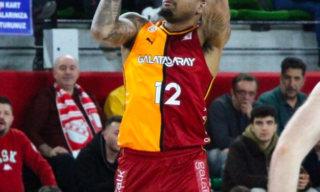 BM SULLE STRADE D’EUROPA / TURCHIA: IL FENERBAHCE VINCE ALL’OVERTIME E ALLUNGA A TREDICI LA STRISCIA VINCENTE – DI ALVISE BALDAN