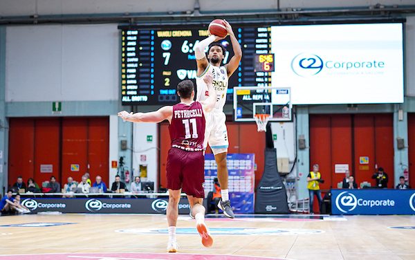 BM ON LBA/ Impresa Vanoli Cremona, i Trapani Shark cadono al PalaRadi (85-80) – di Valerio Laurenti