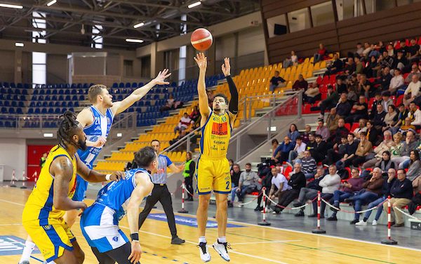 BM ON LBA/ Scafati torna al successo, travolta Sassari 98-82