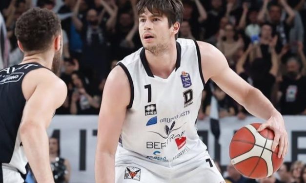 BM ON LBA/ PAZZA BERTRAM VINCE A TRENTO 85-89 -DI MARGHERITA RUSSO