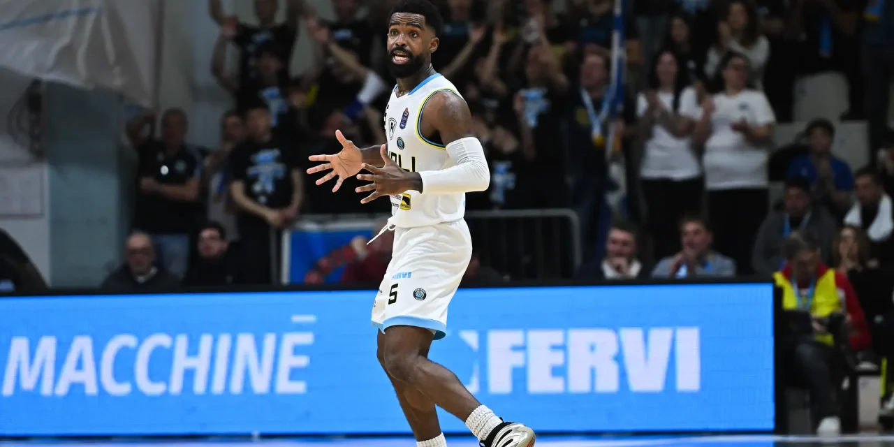 FOCUS BM/ BIG MAN LBA: UN COREY DAVIS DA 28 PUNTI TRASCINA LA VANOLI CREMONA  – DI ALVISE BALDAN