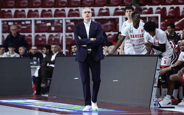 BM POST MATCH/ Varese, Kastritis: “Siamo riusciti a rimanere consistenti”. Scafati, Ramondino: “Abbiamo pagato una scarsa percentuale al tiro”