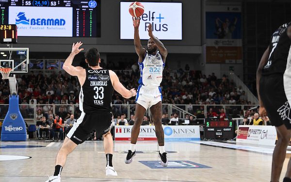BM ON LBA/ Brescia la spunta nel finale e torna in testa, una combattiva Trento cede 78-75 – di Valerio Laurenti
