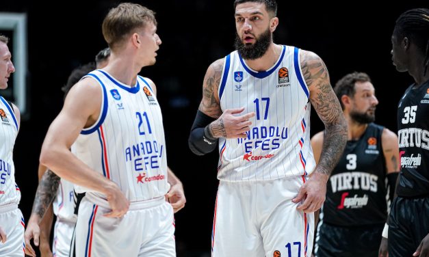 ANADOLU EFES, CHE TEGOLA: VINCENT POIRIER OUT PER ALMENO 4 MESI