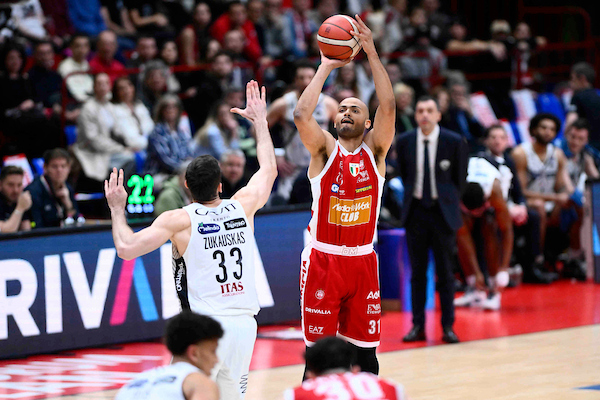 BM GAMEDAY LBA/ Milano soffre ma la spunta nel finale, una combattiva Trento cede 89-87 – di Valerio Laurenti
