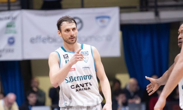 BM ON A2/ IL PUNTO CANTÙ, Piccoli sontuoso: McGee e Basile a ripetizione. I biancoblù agganciano Rimini al secondo posto – di Lorenzo Bloise
