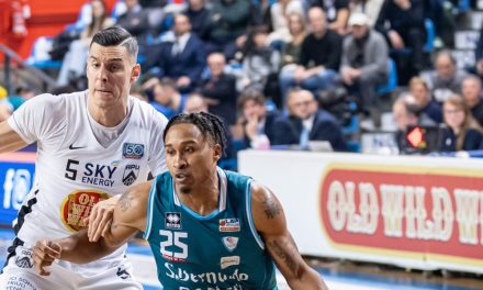 BM ON A2/ IL PUNTO CANTÙ, Hickey e la pioggia di triple fermano una solida Acqua S.Bernardo: perché questa sconfitta ha dato segnali positivi – di Lorenzo Bloise