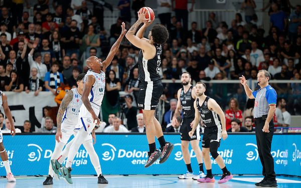 BM ON LBA/ I TOP E FLOP: FORD ED ELLIS I TRASCINATORI DI TRENTO, DECISIVO ANCHE LAMB. DELUDONO WINSTON E CHEATHAM NELLE FILA DI REGGIO EMILIA – DI RICCARDO ROCCHI