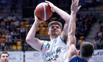 BM ON A2/LE PAGELLE: Basile e McGee travolgono la Fortitudo portando Cantù in semifinale – di Alessandro di Bari