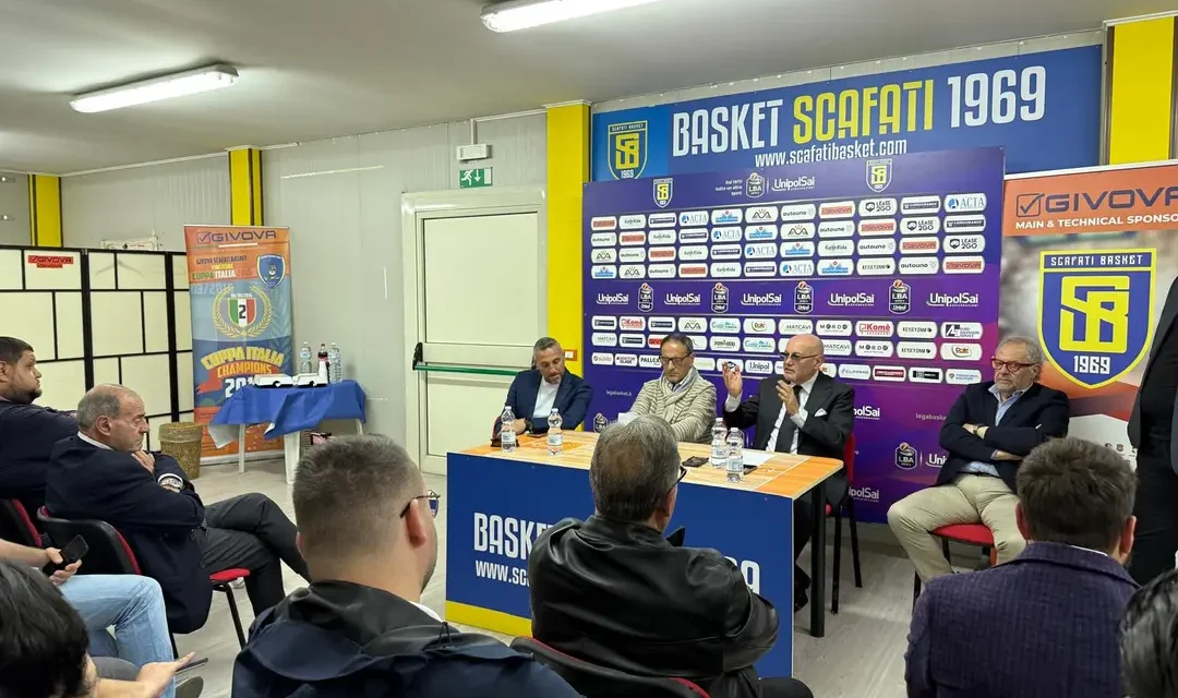 SCAFATI, LA CONFERENZA STAMPA DI PATRON LONGOBARDI: “FAREMO UNA SQUADRA COMPETITIVA IN A2, OBIETTIVO MINIMO PLAYOFF”