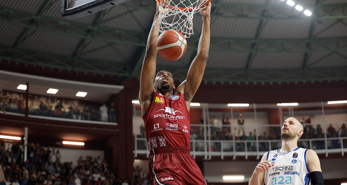 Reyer Venezia, in uscita l’asse play-pivot Ennis-Kabengele: Candi, Nikolic e Horton alle firme – Di Chiara Morbio