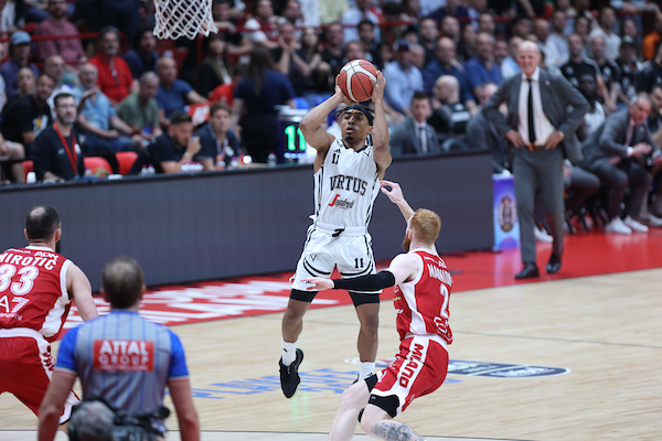 BM GAMEDAY PLAYOFF LBA/ MVP TIME: LA VIRTUS SUONA, E VINCE, AL RITMO DI BRANDON TAYLOR- di RICCARDO PIRRO’